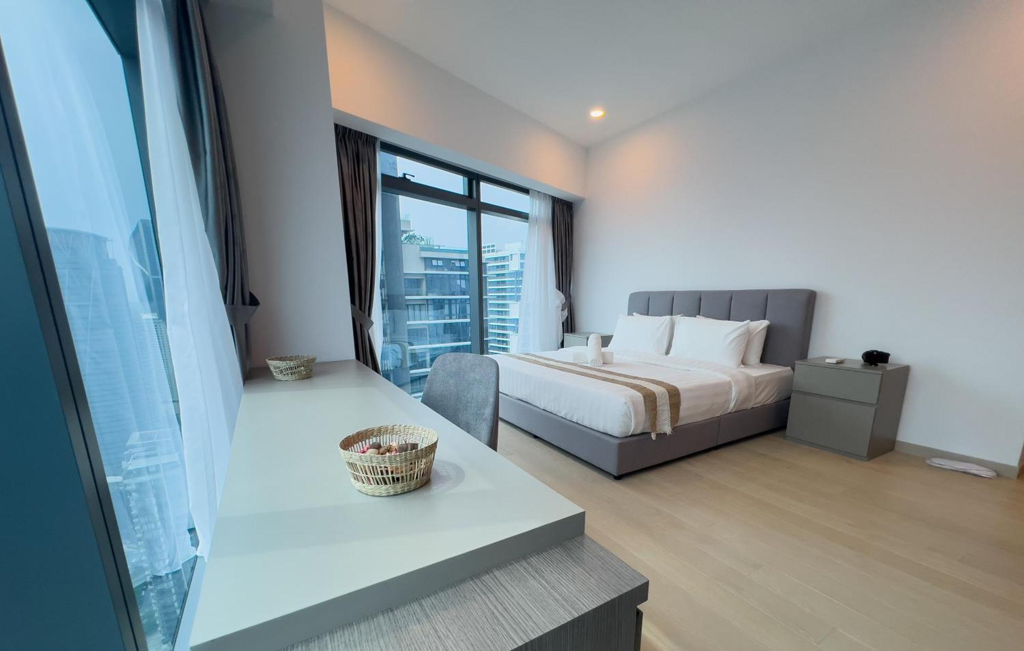 Crystal At Eaton Klcc Apartment