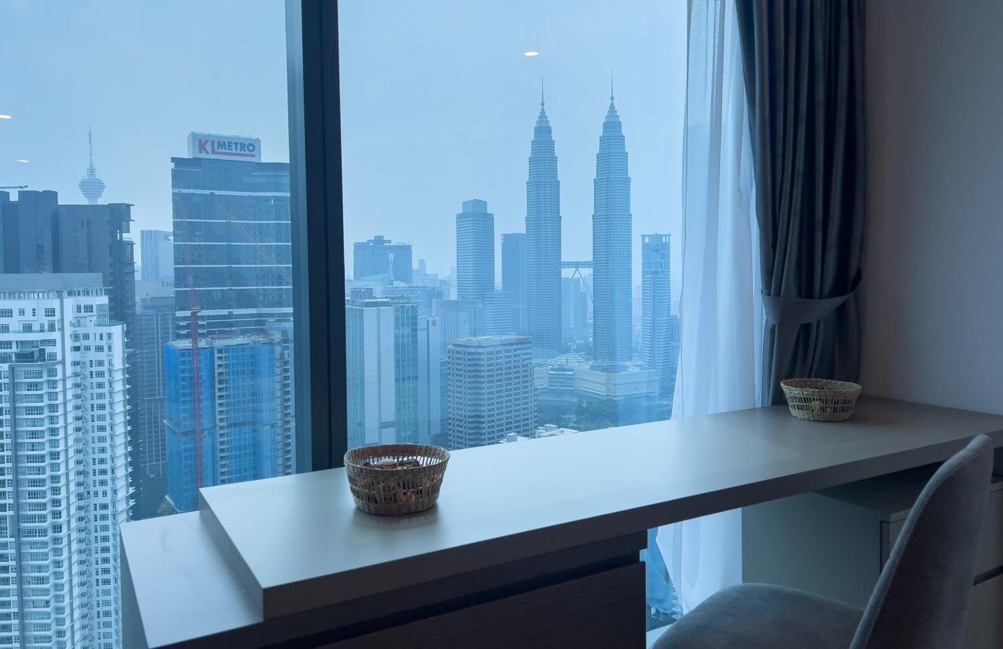 Apartment Crystal At Eaton Klcc Kuala Lumpur