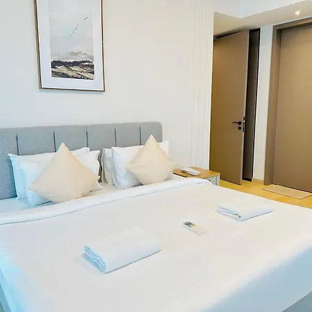 Crystal Suite At Eaton Klcc Kuala Lumpur Exterior photo